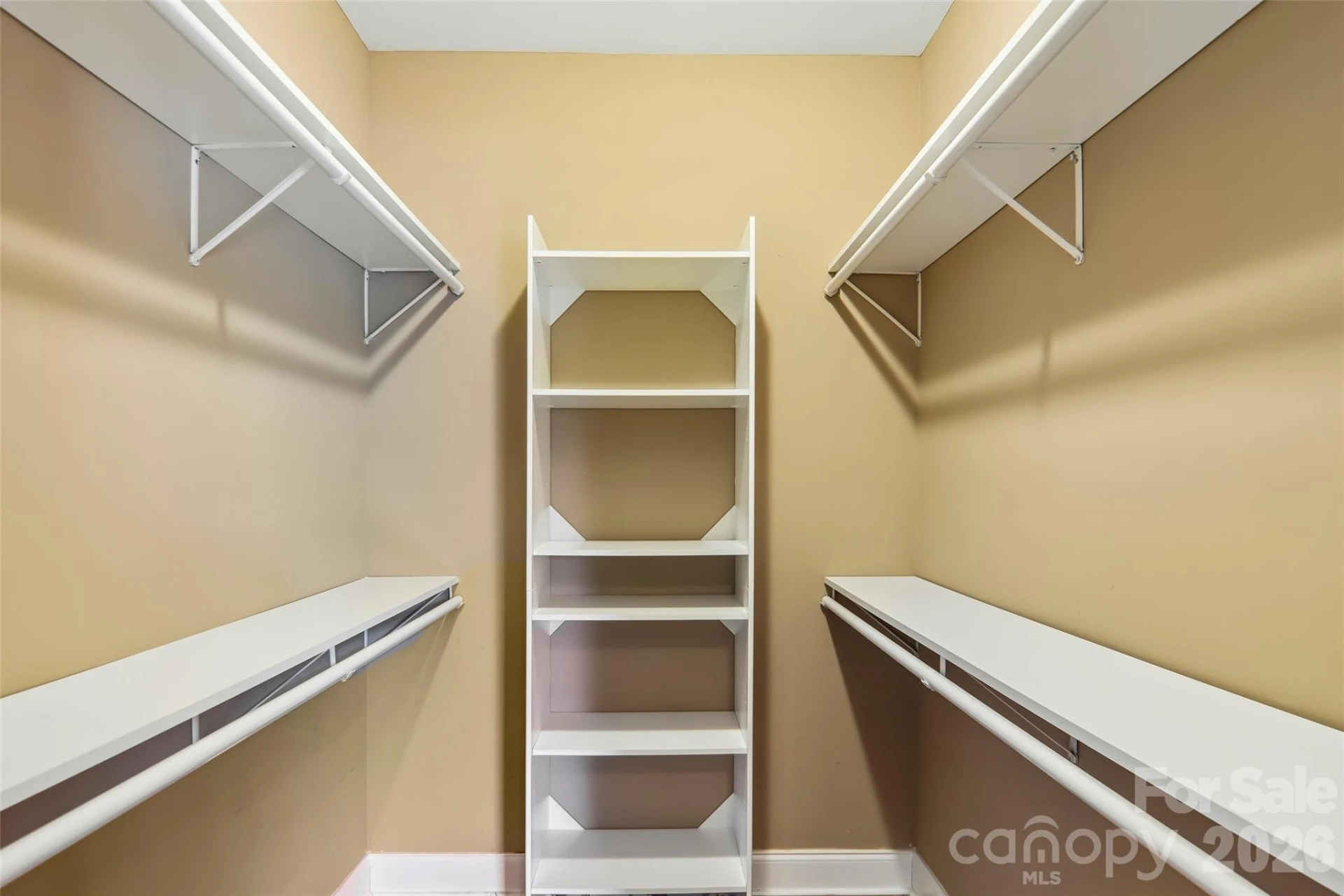 959 Silverglen Way - Photo 19