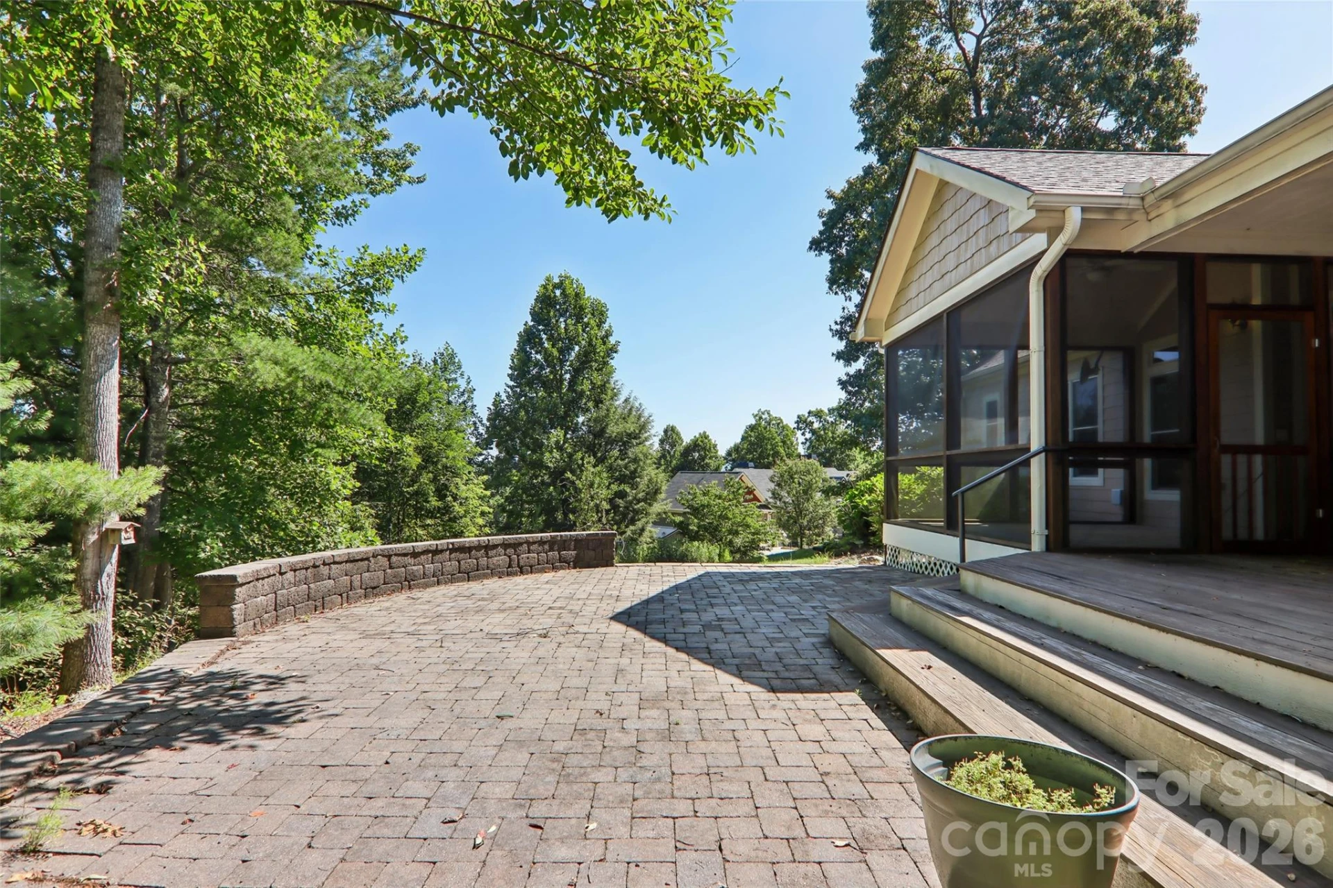 959 Silverglen Way - Photo 32