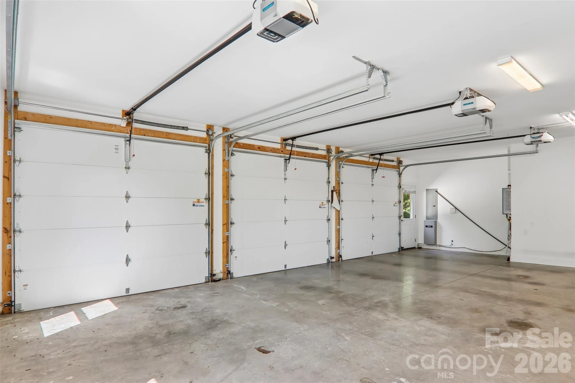 959 Silverglen Way - Photo 36