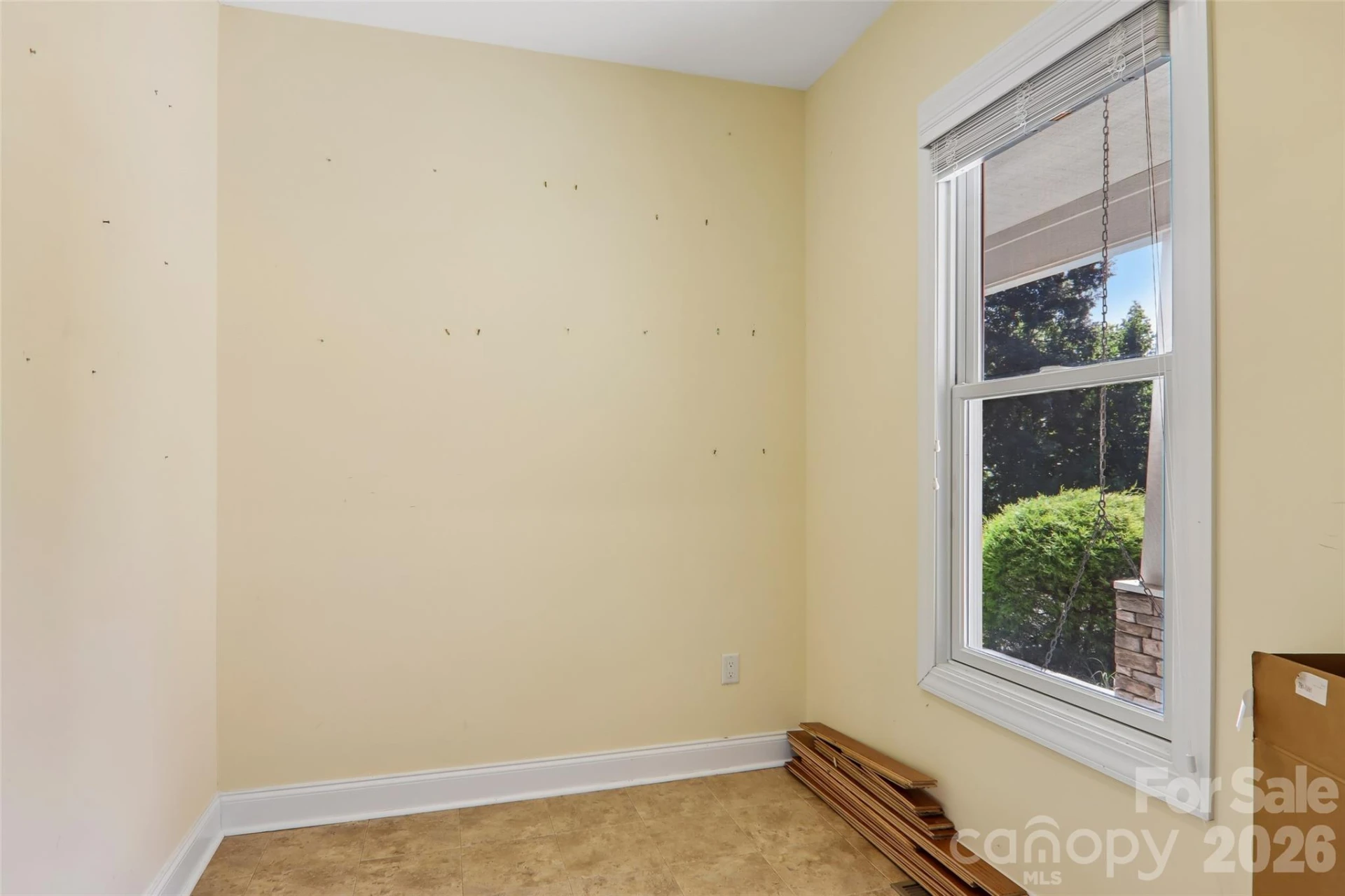 959 Silverglen Way - Photo 37