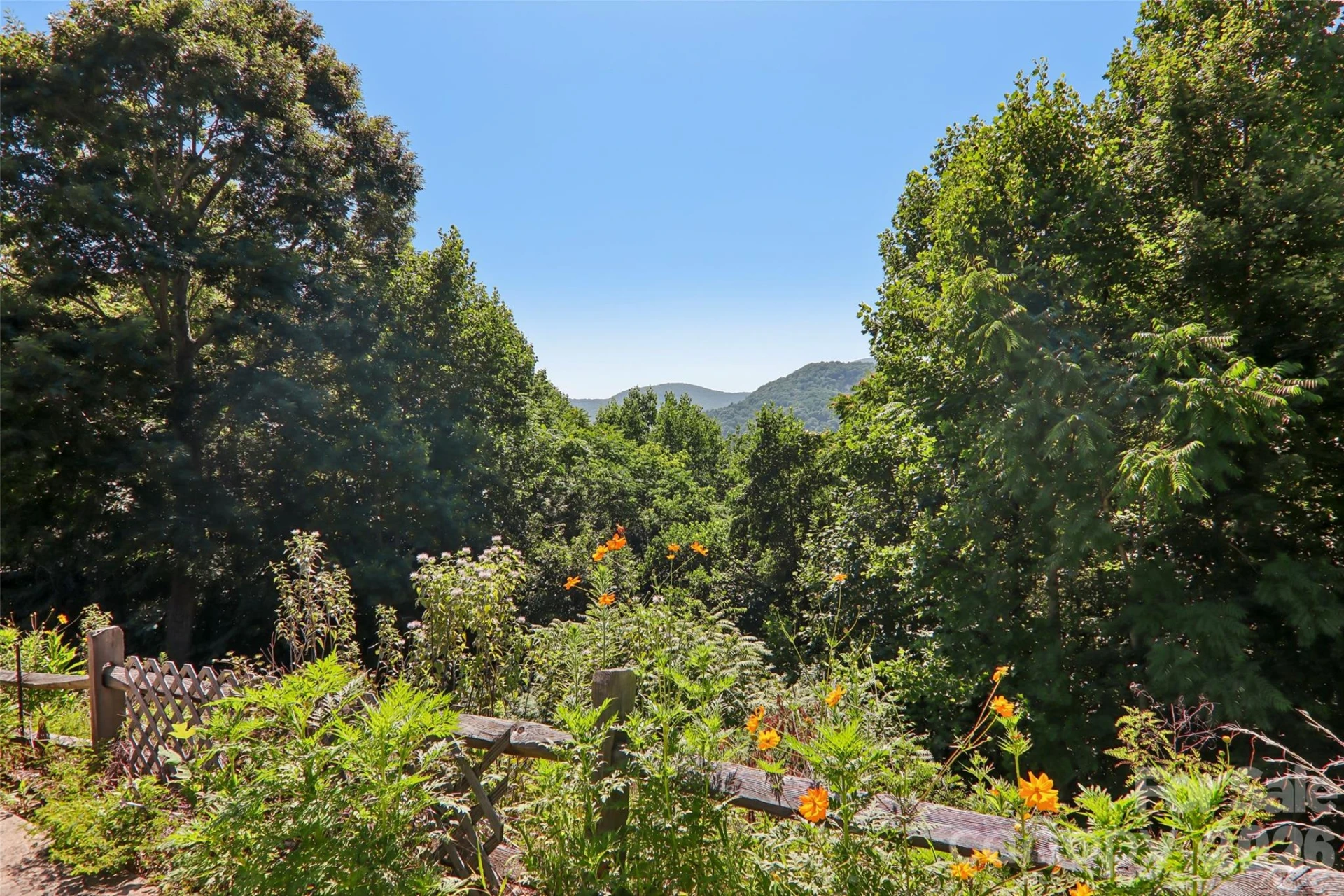 959 Silverglen Way - Photo 40