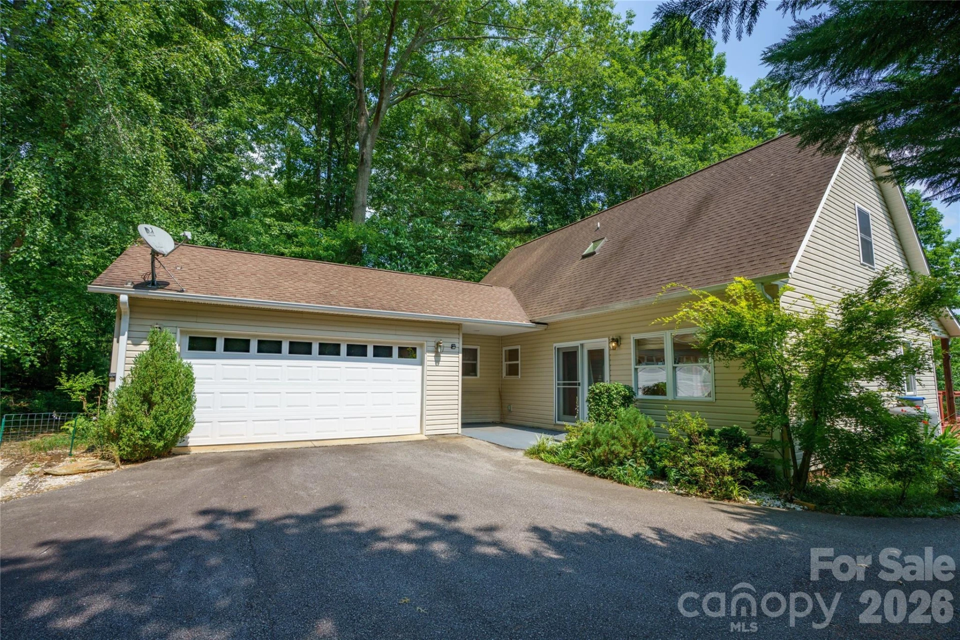 847 N Lakeside Drive - Photo 24