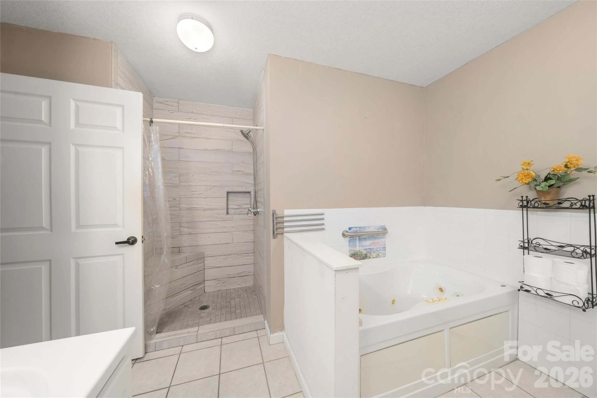 847 N Lakeside Drive - Photo 9