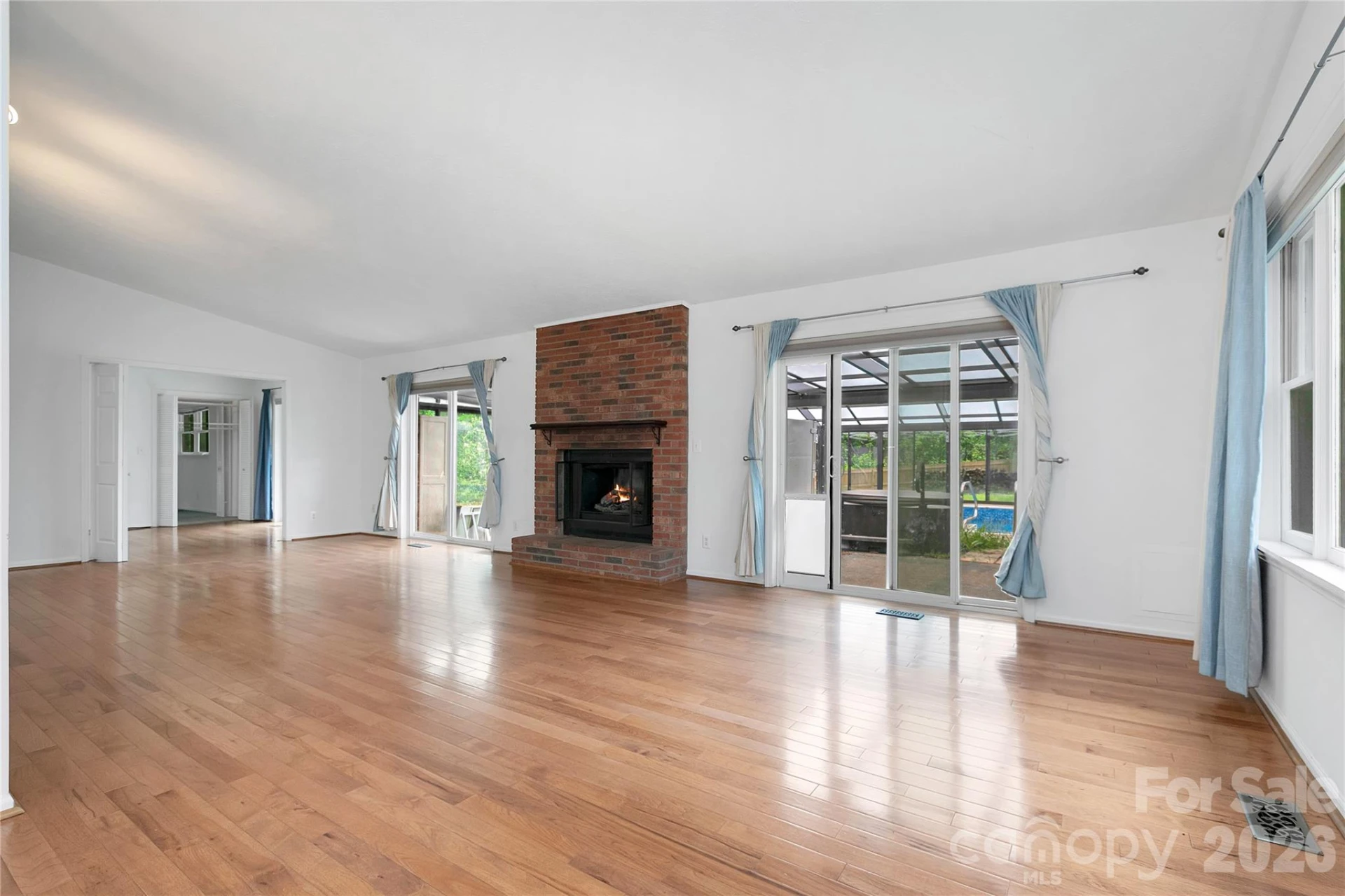 138 Surry Lane - Photo 11
