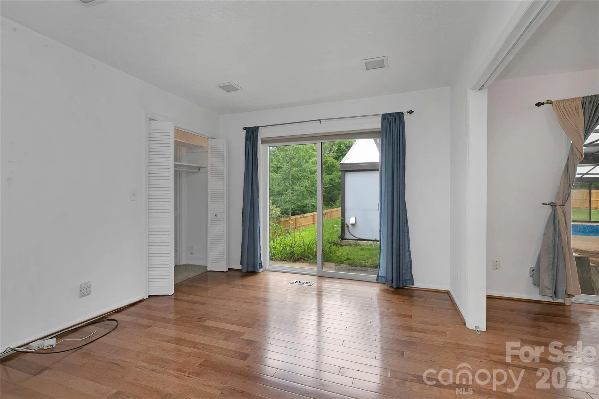 138 Surry Lane - Photo 13