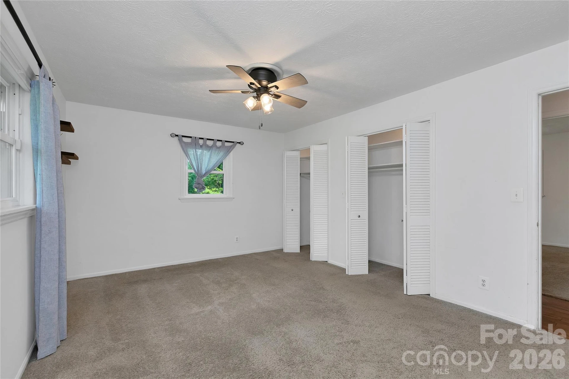 138 Surry Lane - Photo 18