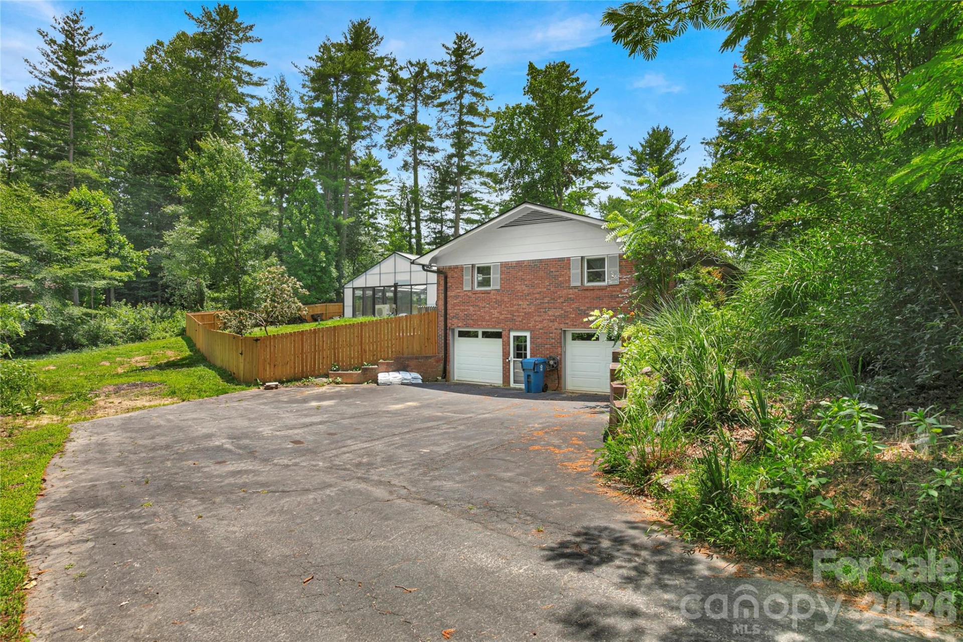 138 Surry Lane - Photo 28