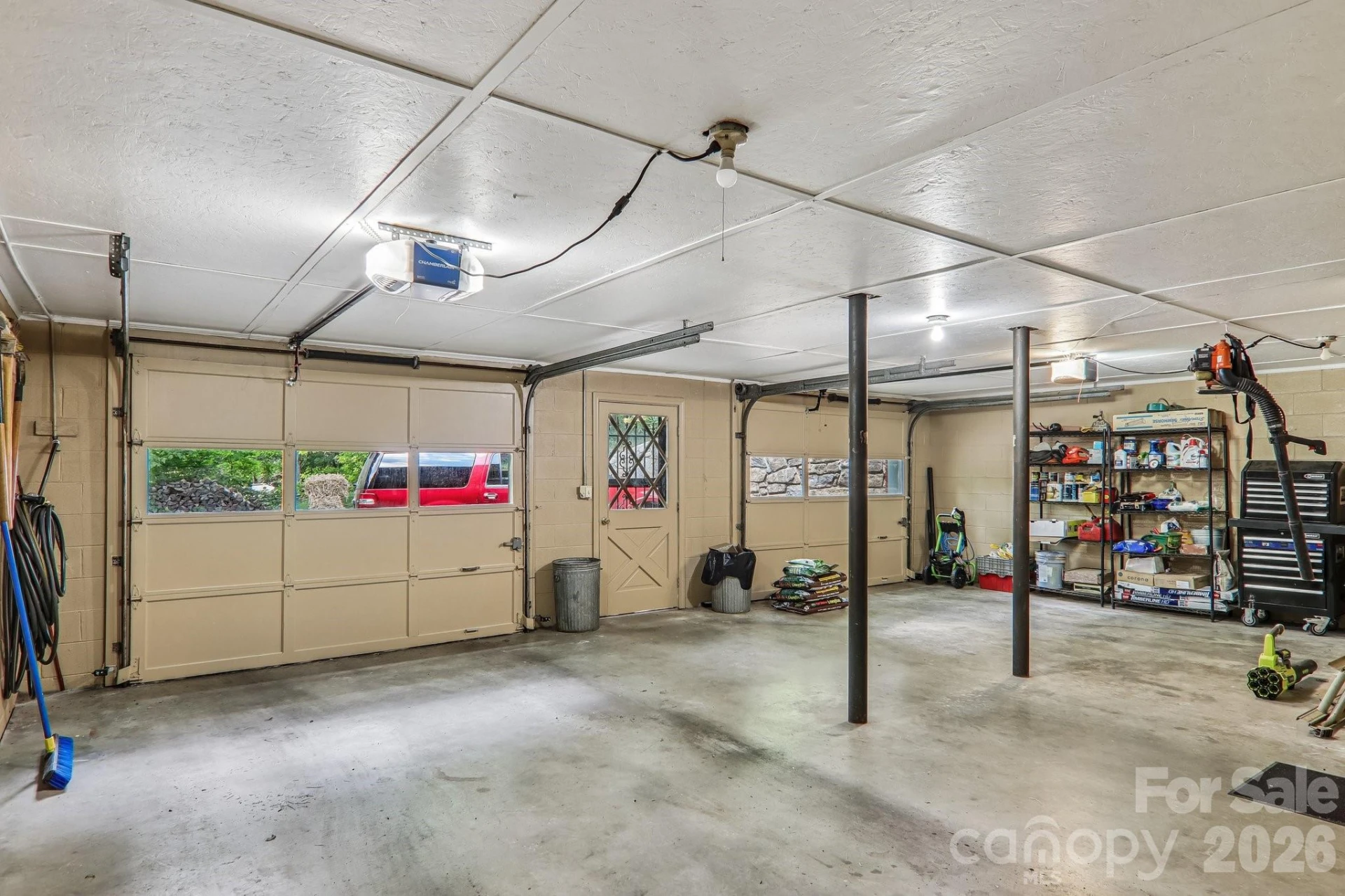 57 Chateau Place - Photo 37