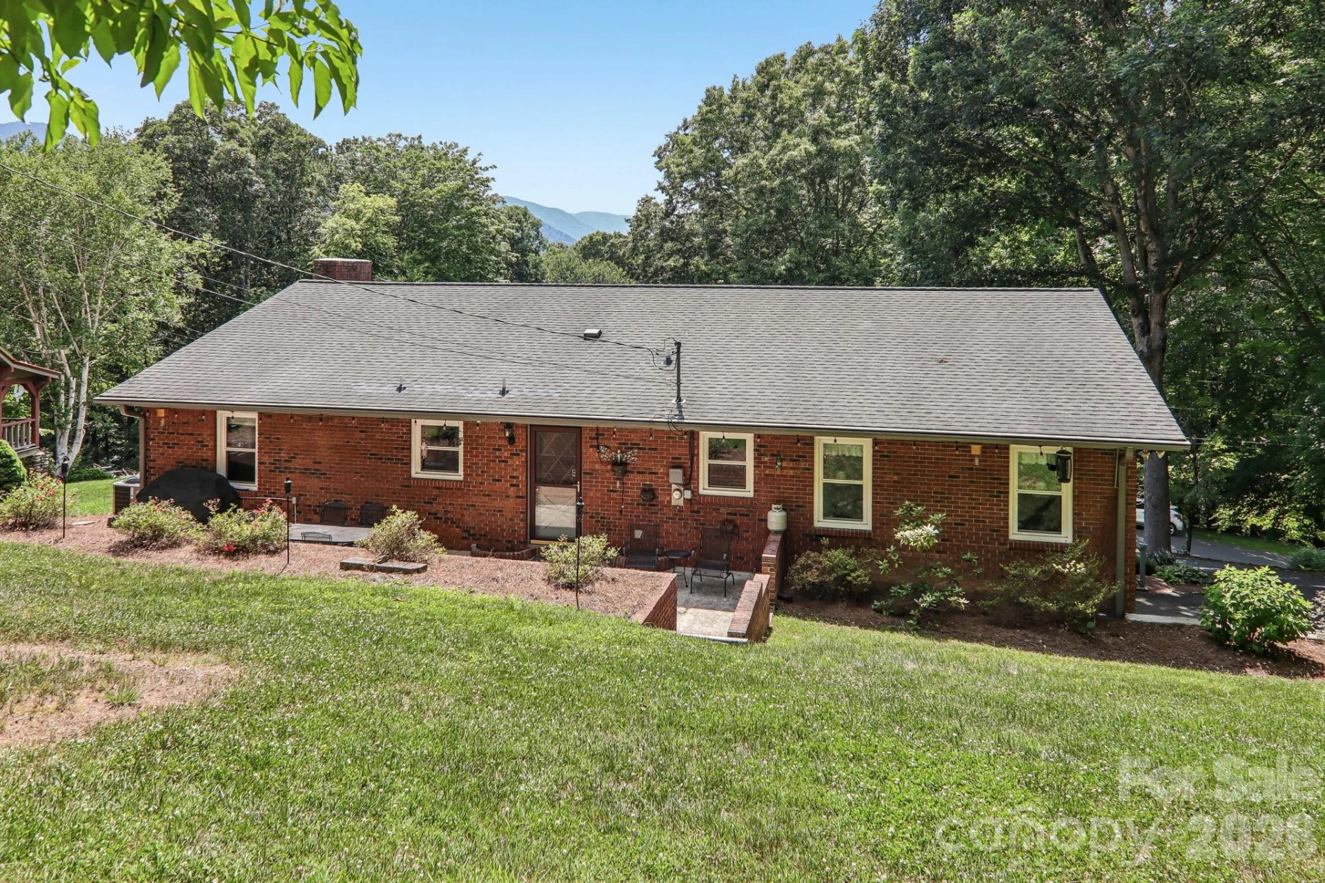 57 Chateau Place - Photo 46