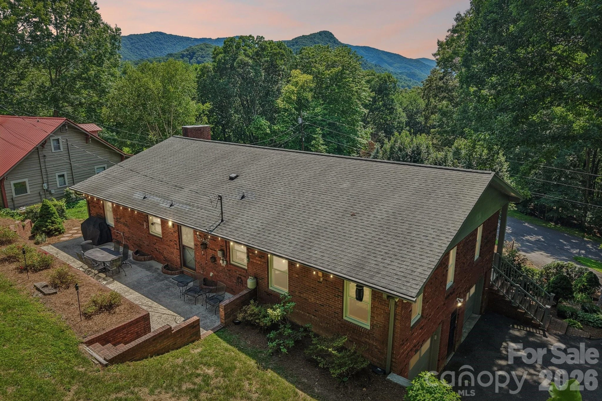 57 Chateau Place - Photo 7