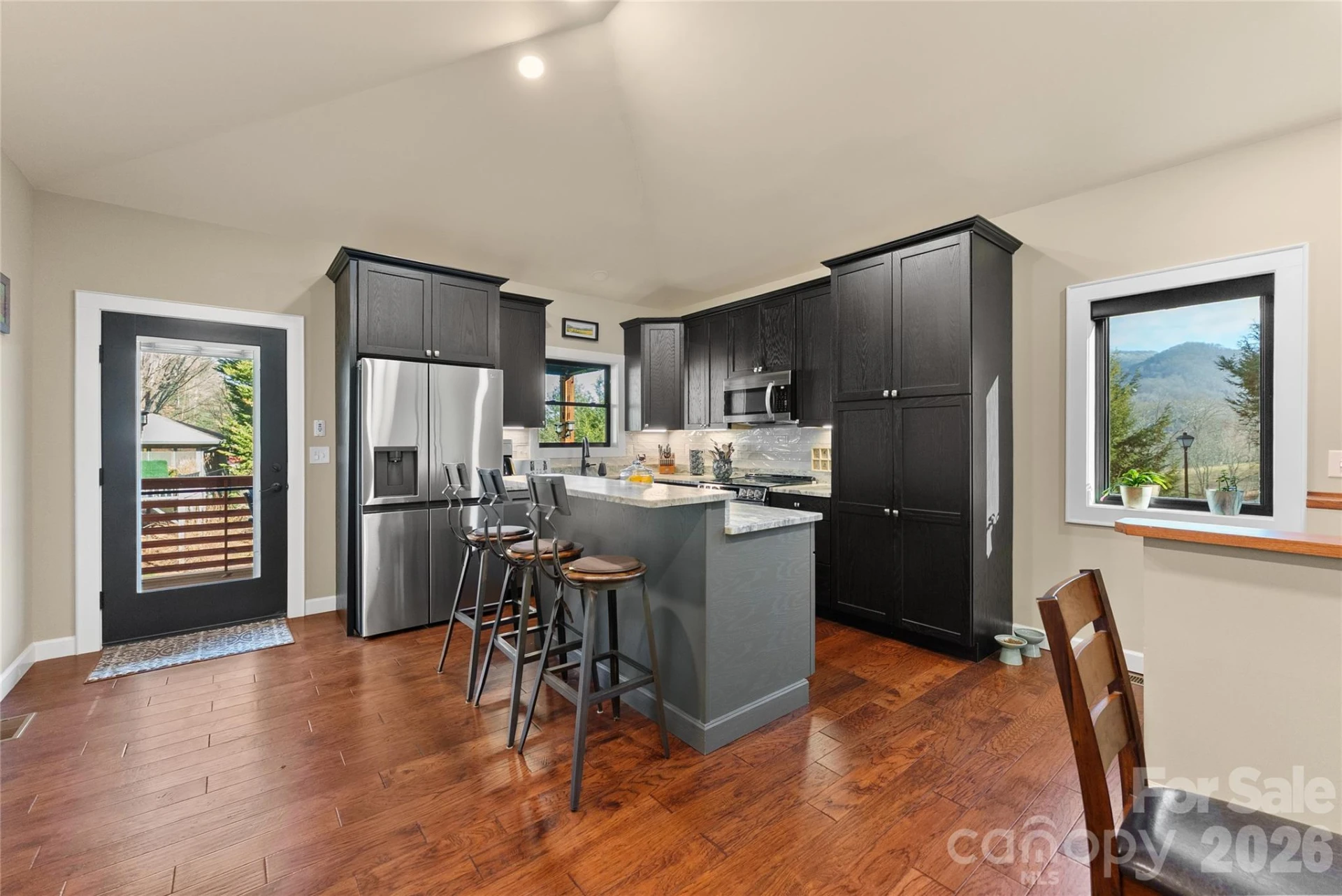 47 Winghaven Heights - Photo 4