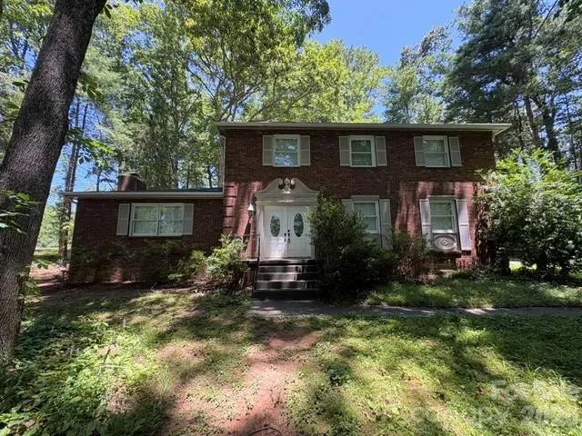 31 Spring Forest Circle