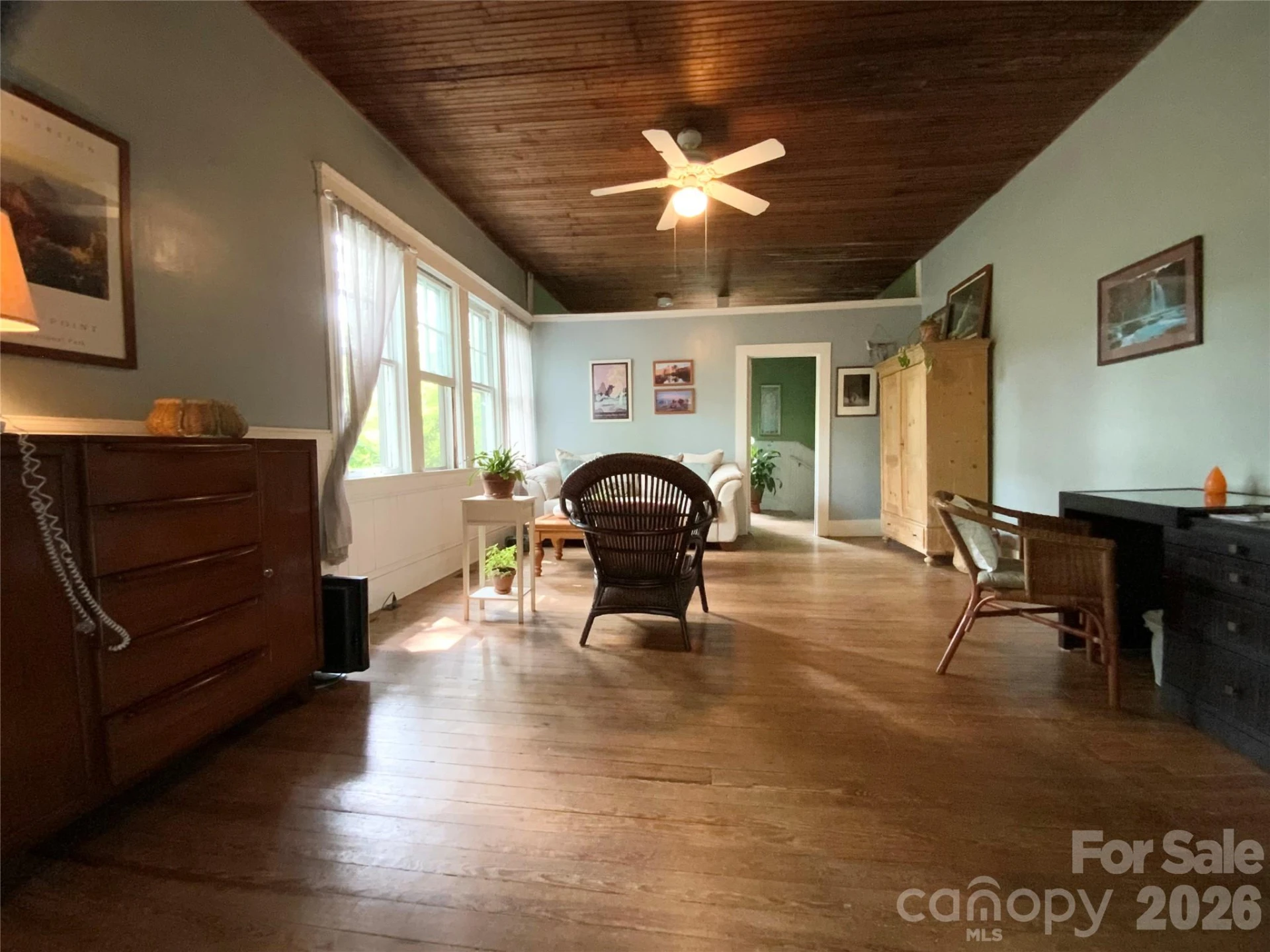 58 Seminary Street - Photo 15