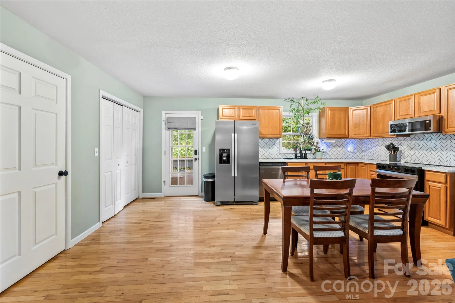 11 W Raleigh Road - Photo 13