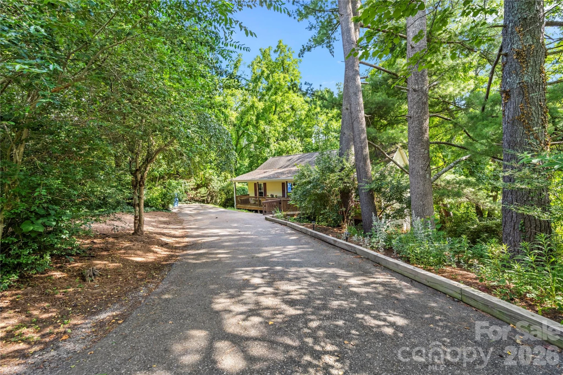 11 W Raleigh Road - Photo 23