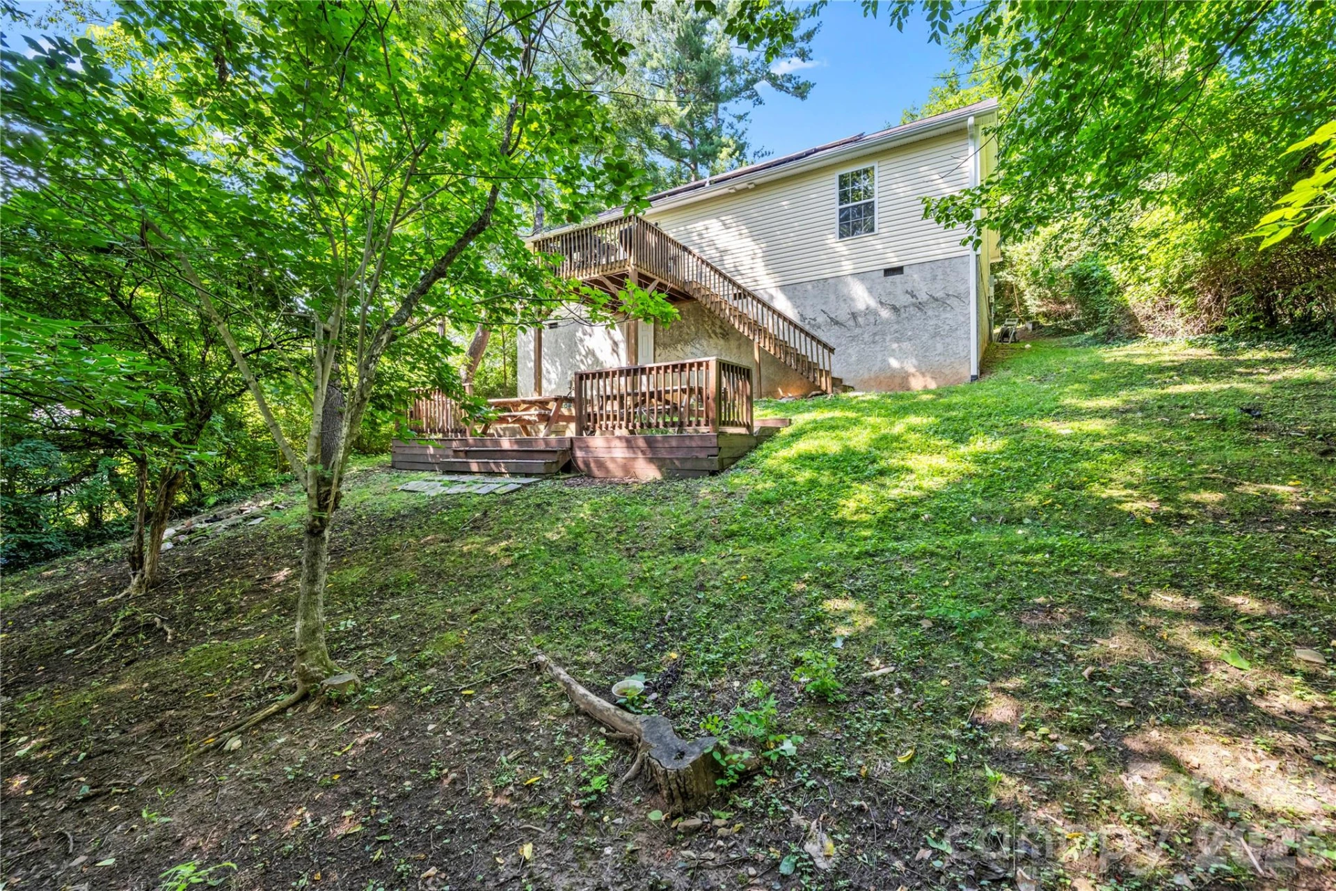 11 W Raleigh Road - Photo 4