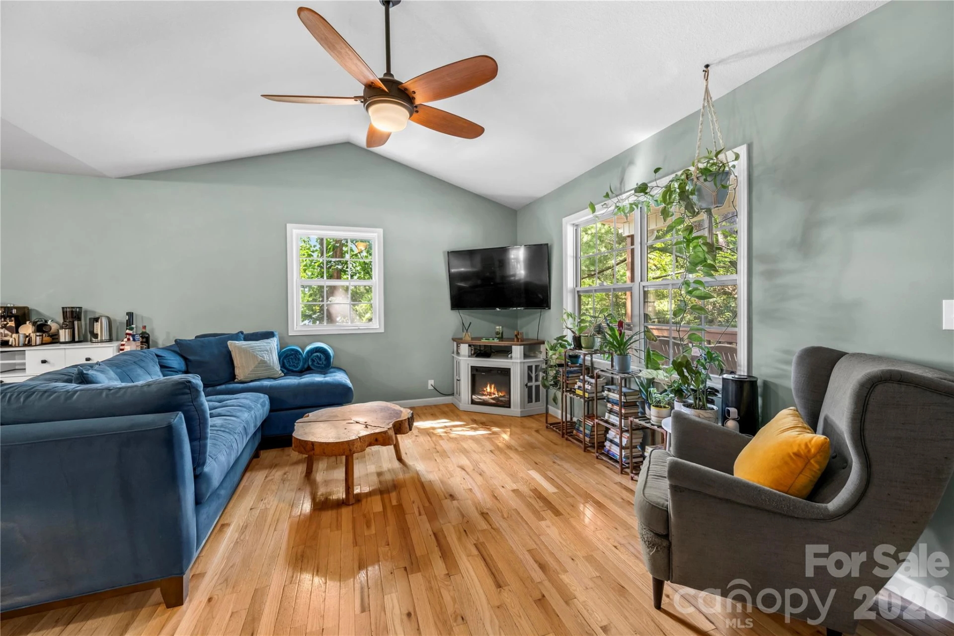 11 W Raleigh Road - Photo 5