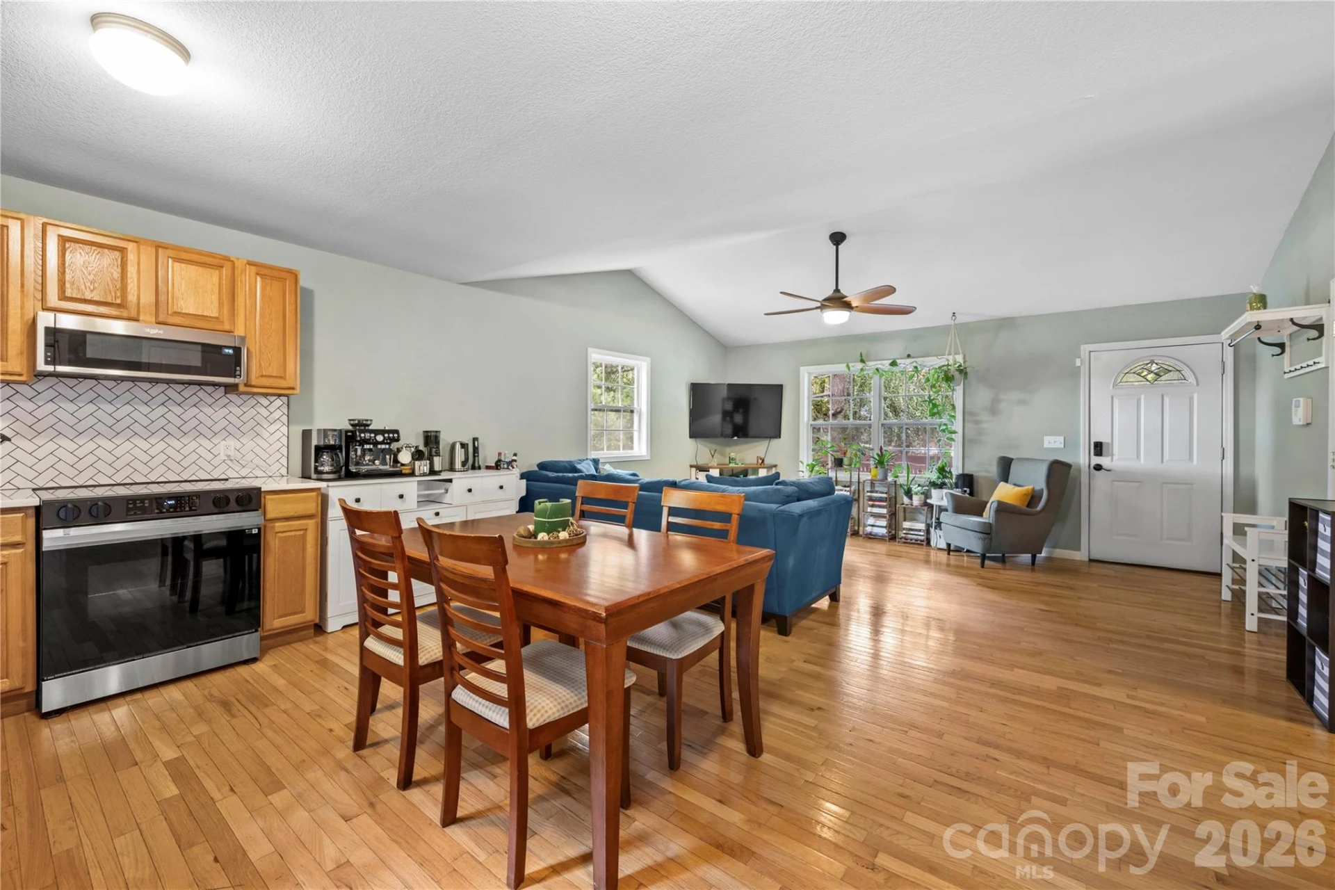 11 W Raleigh Road - Photo 8