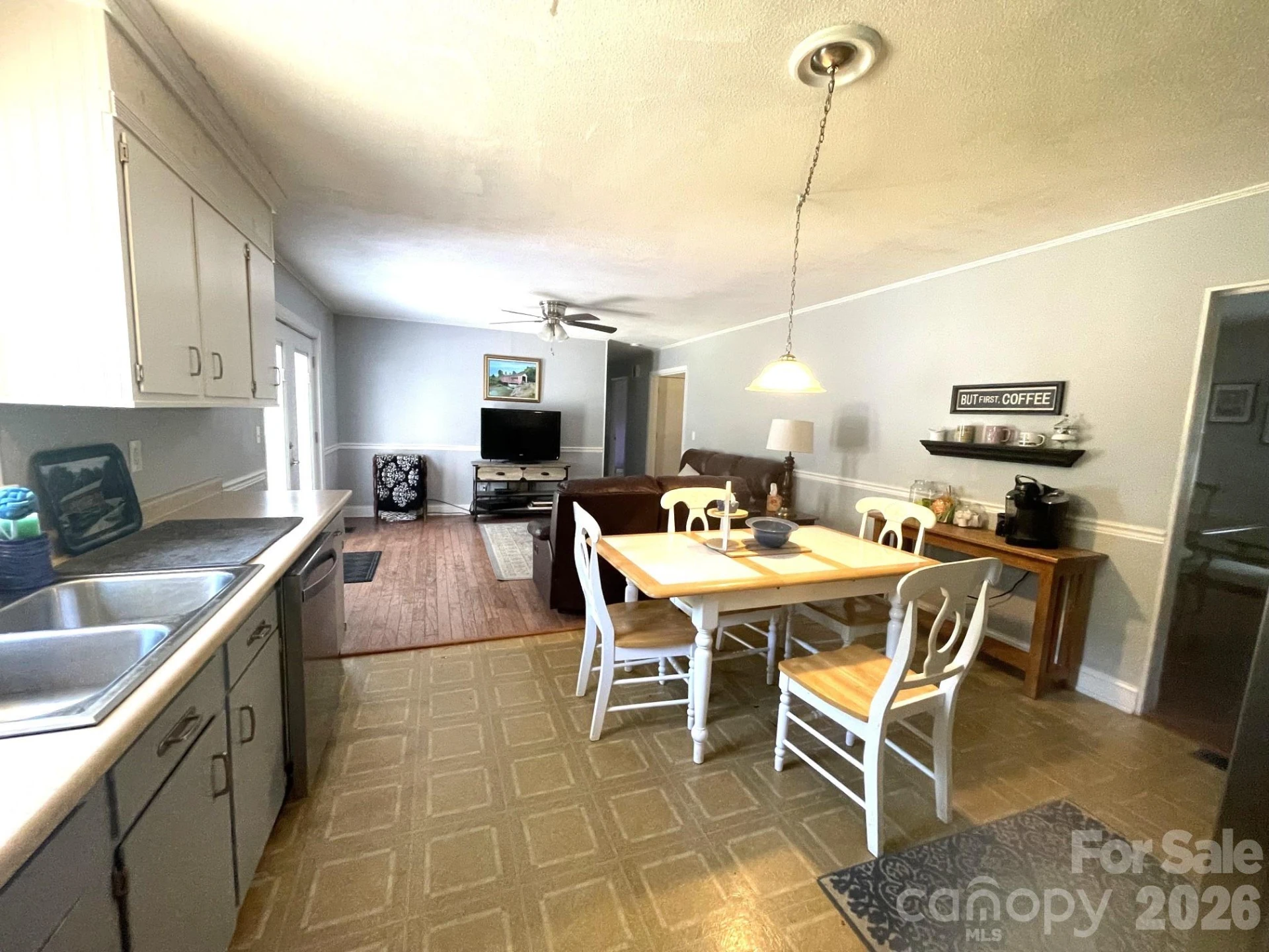 130 Ridgeland Drive - Photo 4