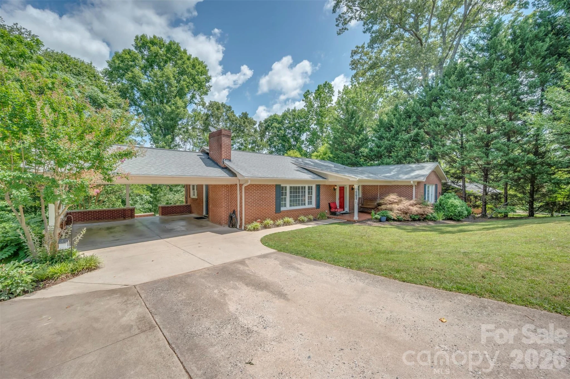 303 Elizabeth Avenue - Photo 5