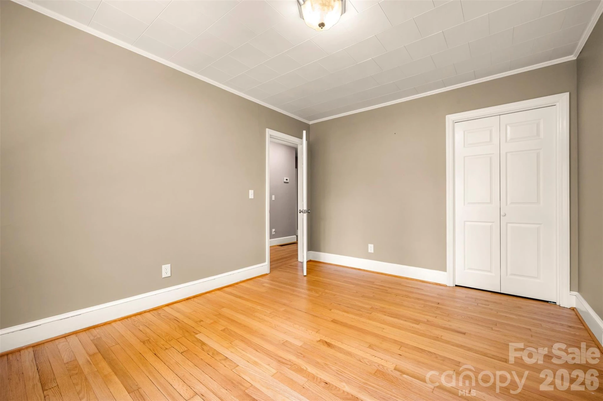 303 Elizabeth Avenue - Photo 33