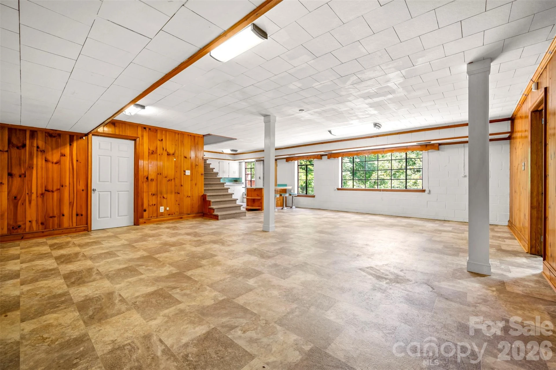 303 Elizabeth Avenue - Photo 36