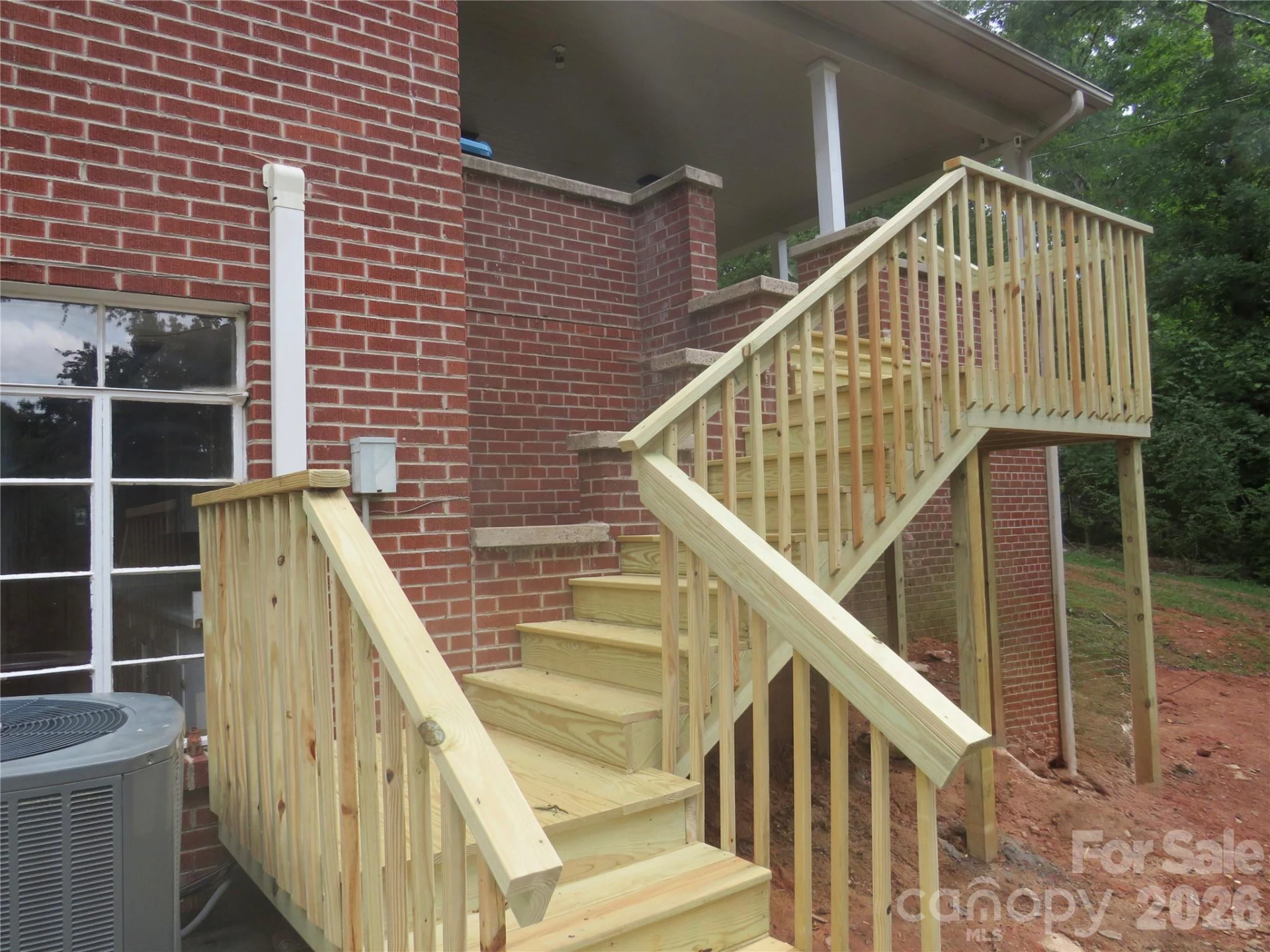 303 Elizabeth Avenue - Photo 44