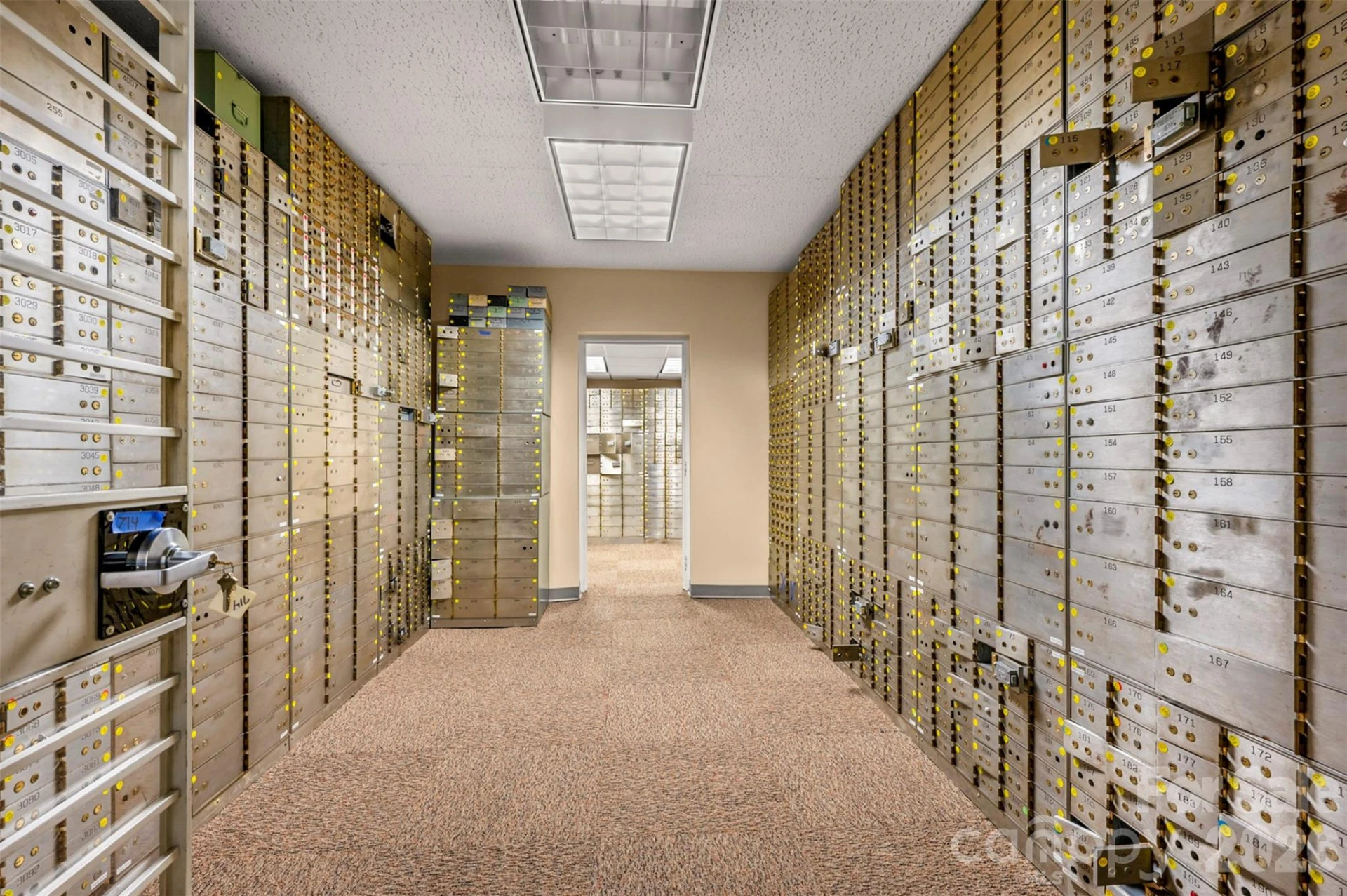 330 W Main Street - Photo 29