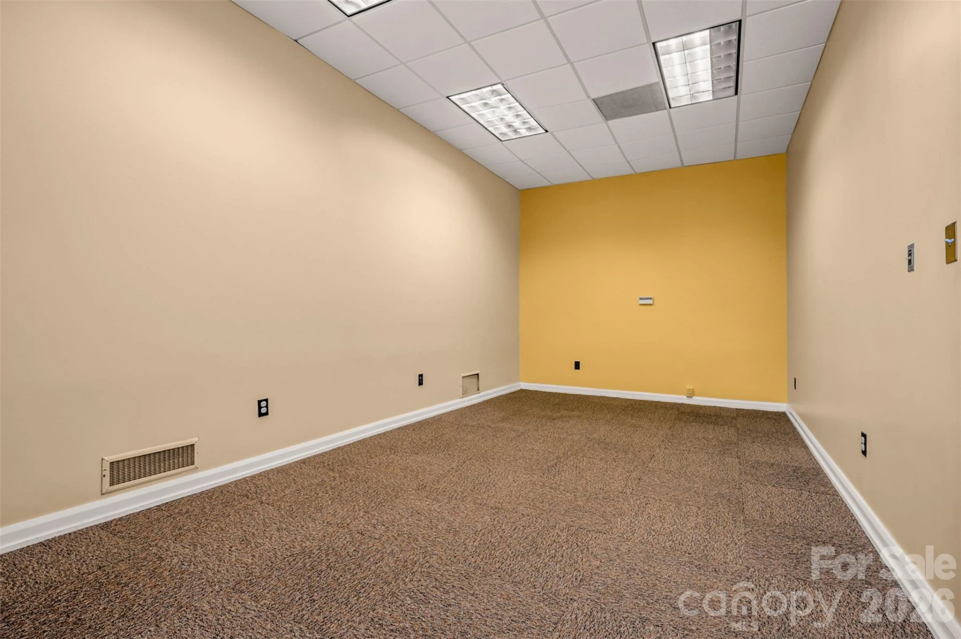 330 W Main Street - Photo 38
