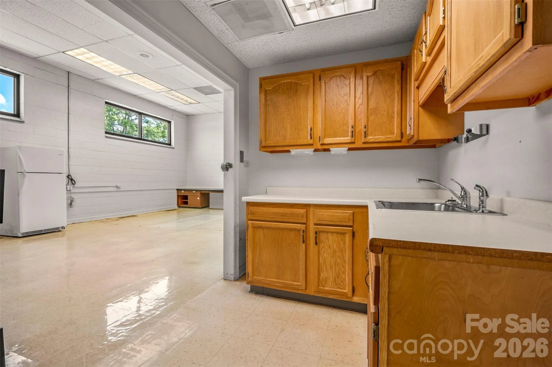 330 W Main Street - Photo 43