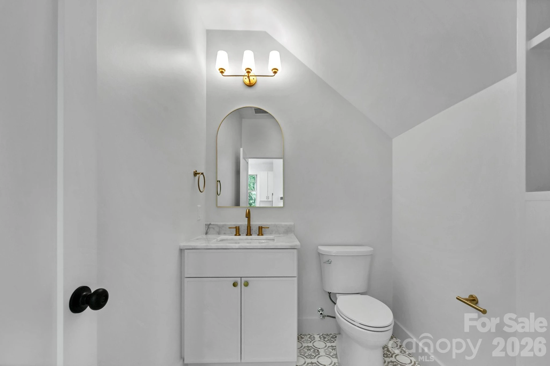225 Edgewood Road S - Photo 9