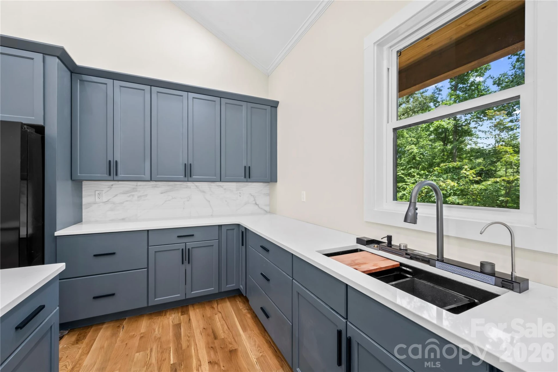 210 Hickory Tree Lane - Photo 11