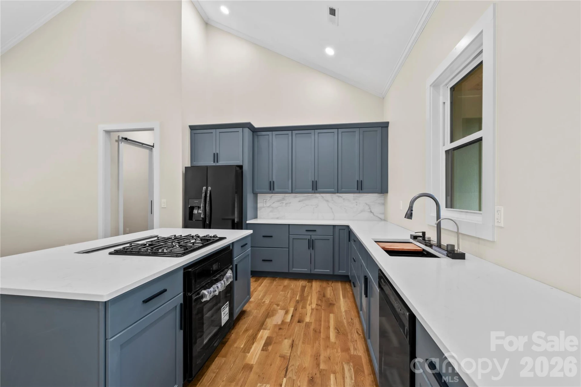 210 Hickory Tree Lane - Photo 10