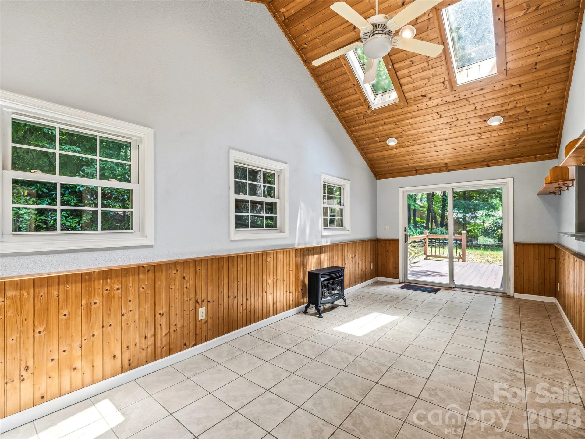 206 Camellia Way - Photo 11