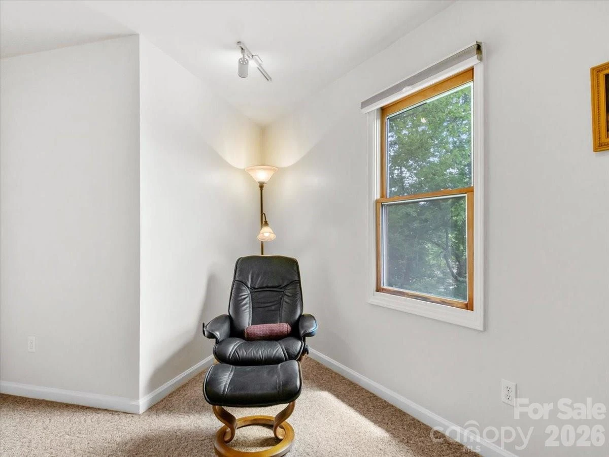 96 Woodrow Avenue - Photo 24