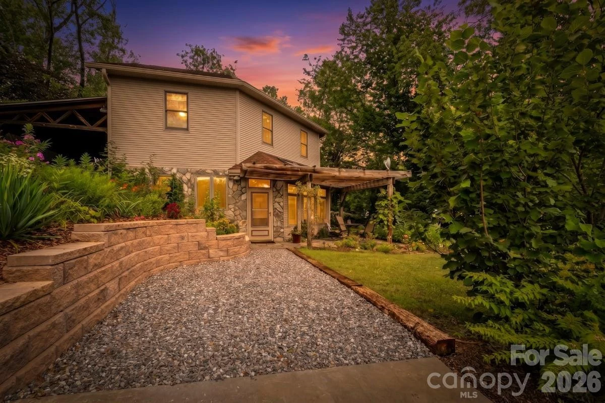 96 Woodrow Avenue - Photo 35
