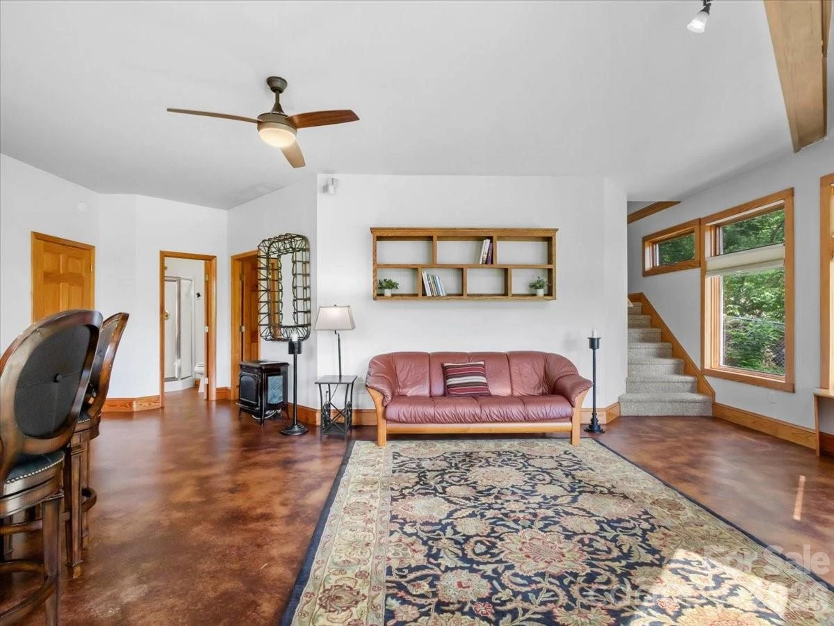 96 Woodrow Avenue - Photo 7