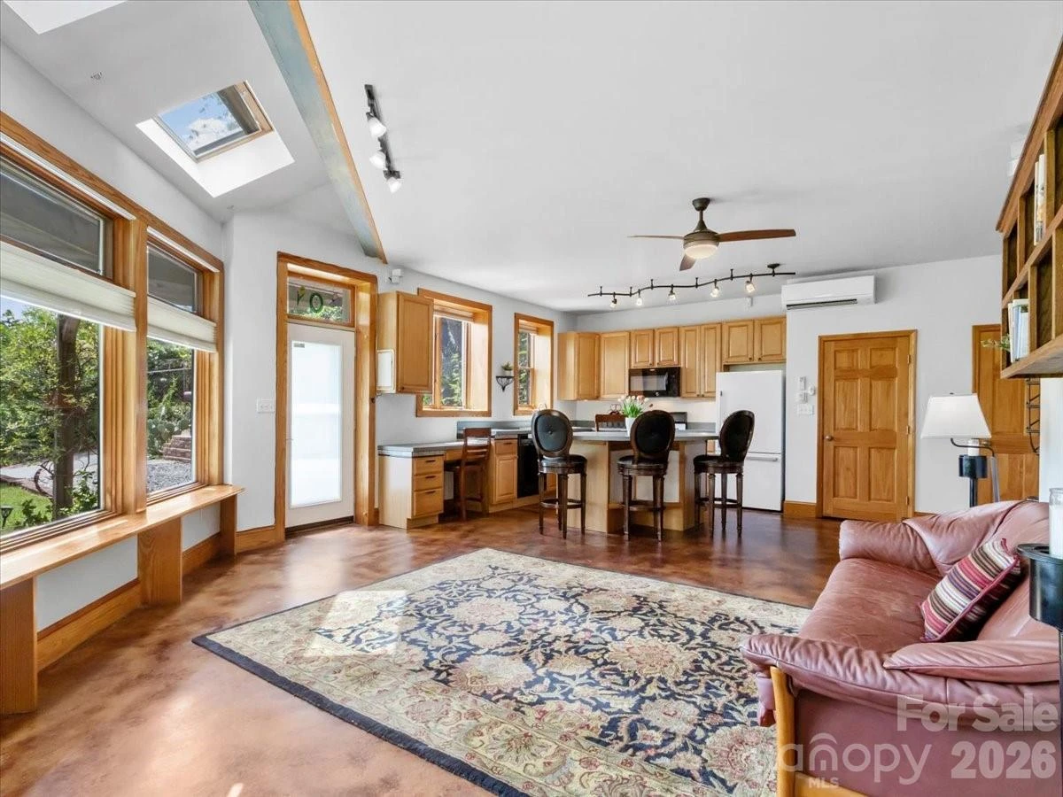 96 Woodrow Avenue - Photo 9