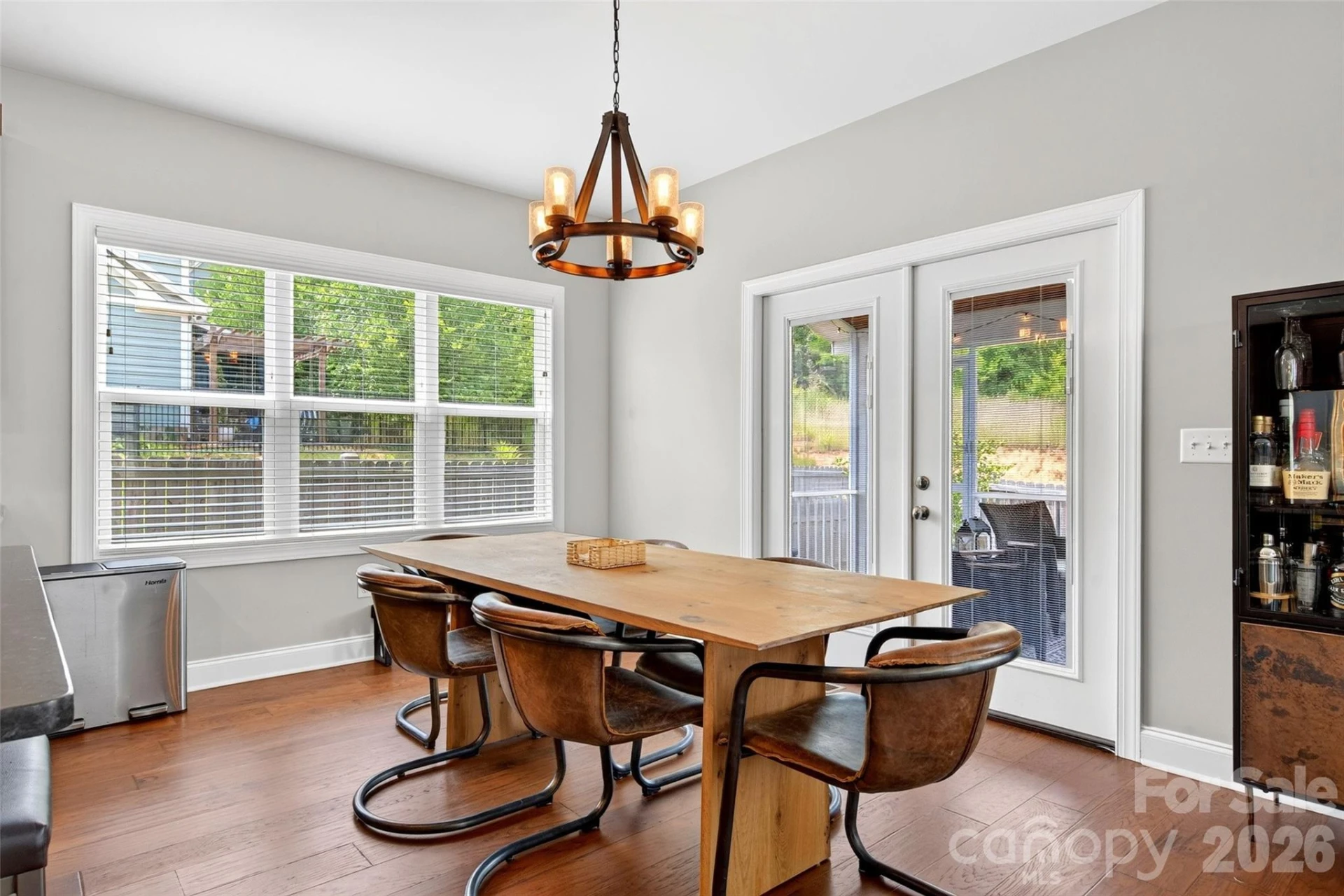 22 Tudor Way - Photo 17