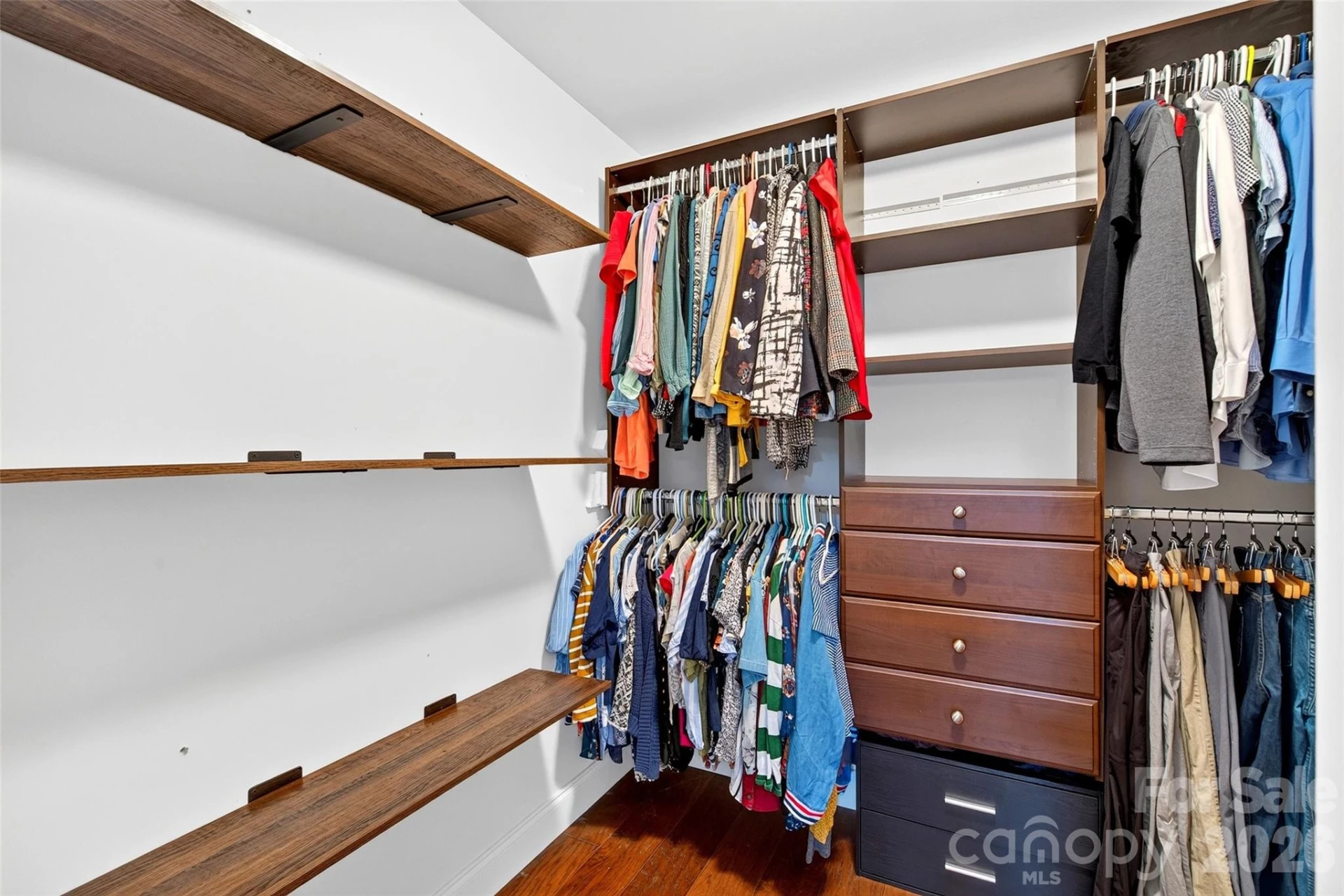 22 Tudor Way - Photo 33