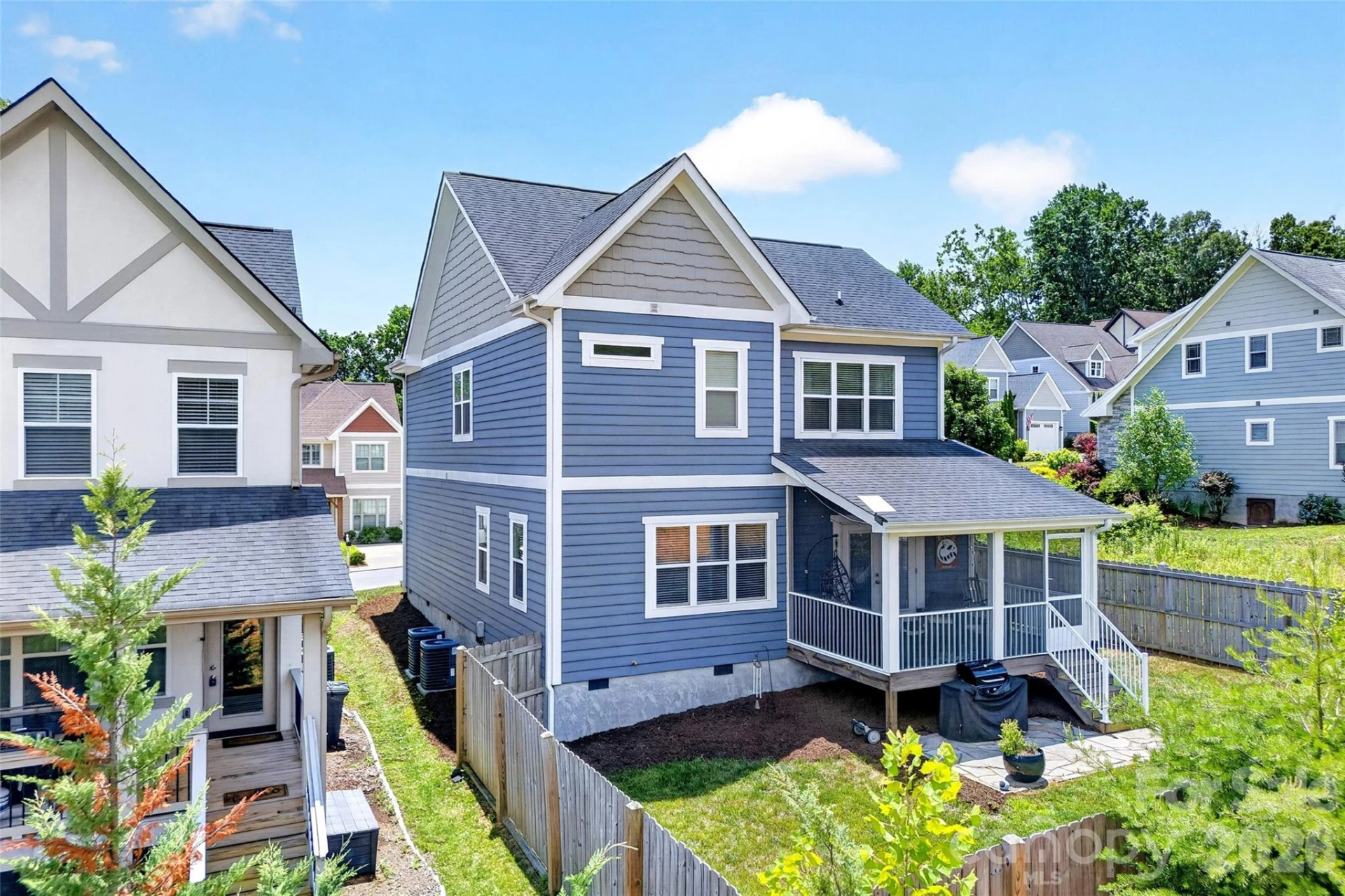 22 Tudor Way - Photo 5