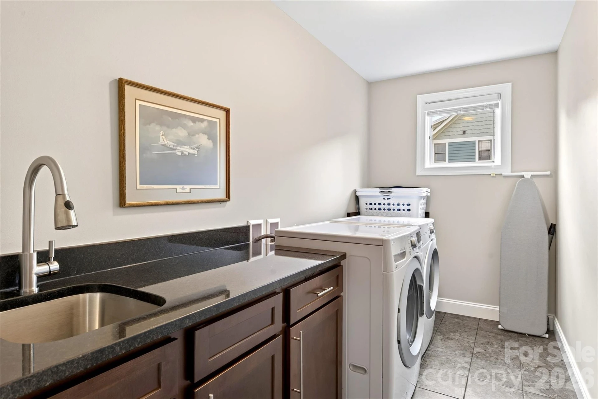 22 Tudor Way - Photo 42