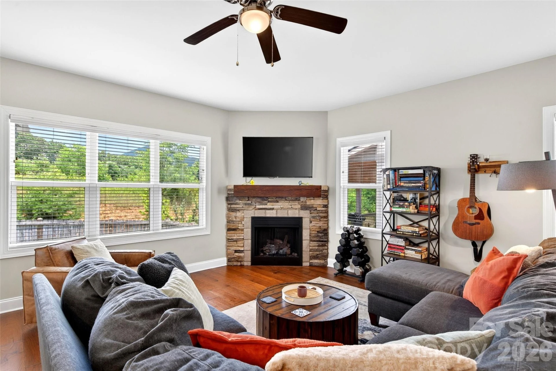 22 Tudor Way - Photo 8