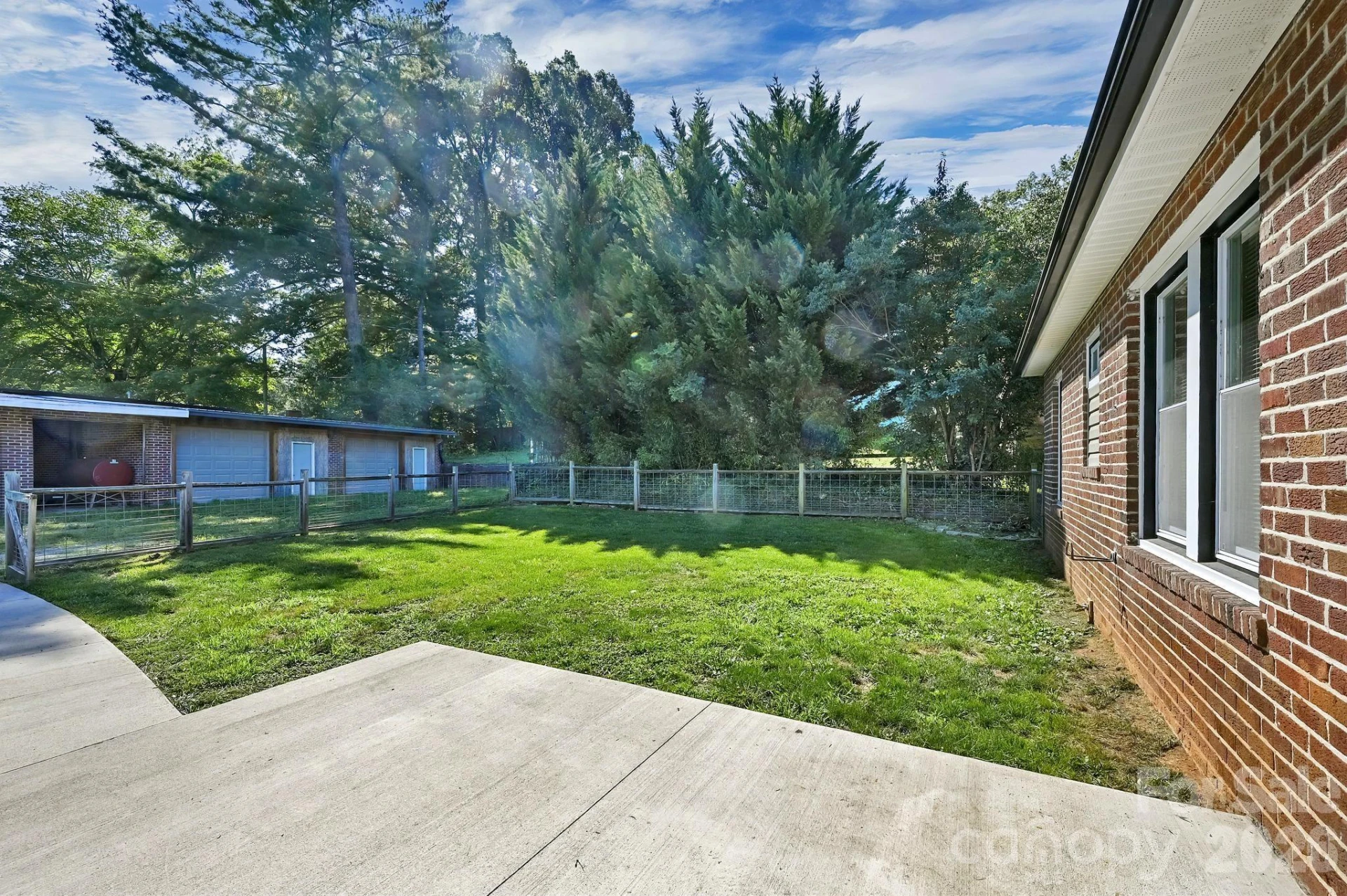 10 Enka Oak Street - Photo 27