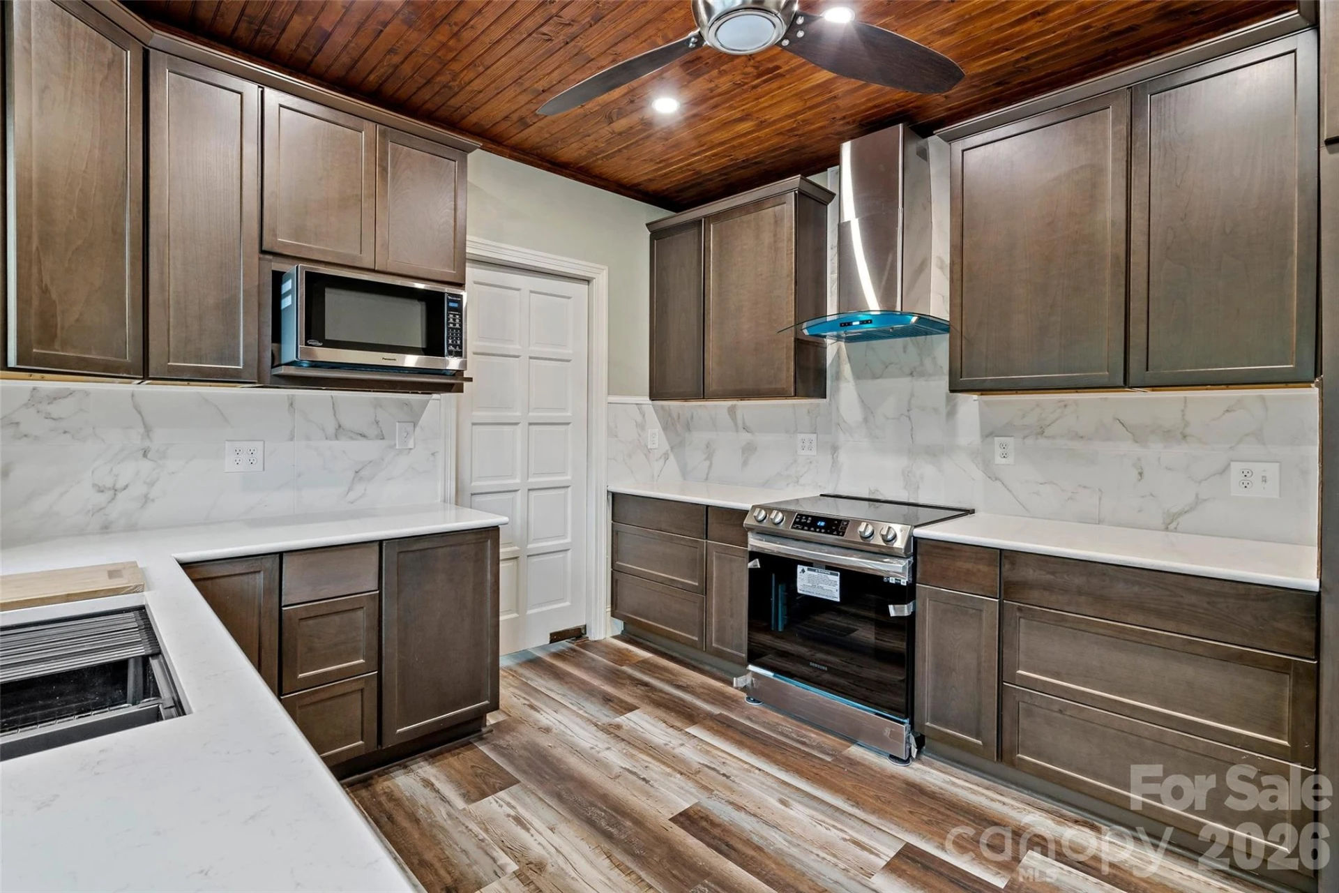 141 N Madison Street - Photo 16