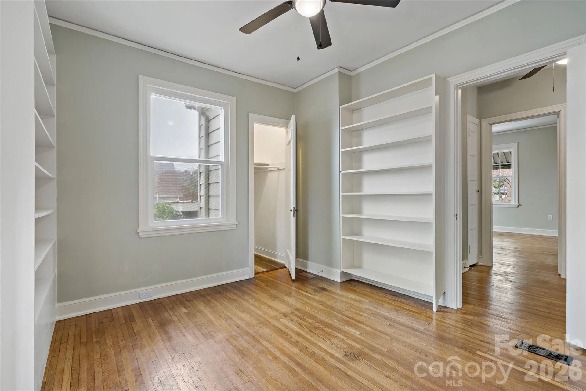 141 N Madison Street - Photo 18