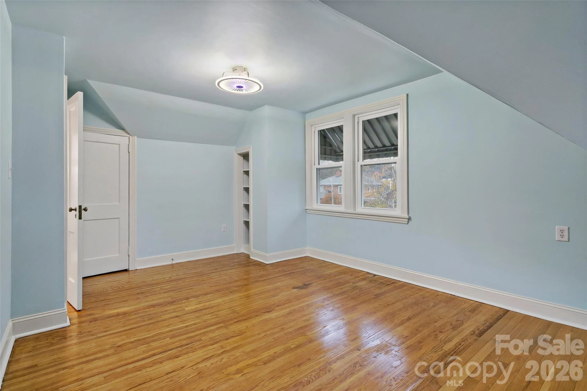 141 N Madison Street - Photo 27