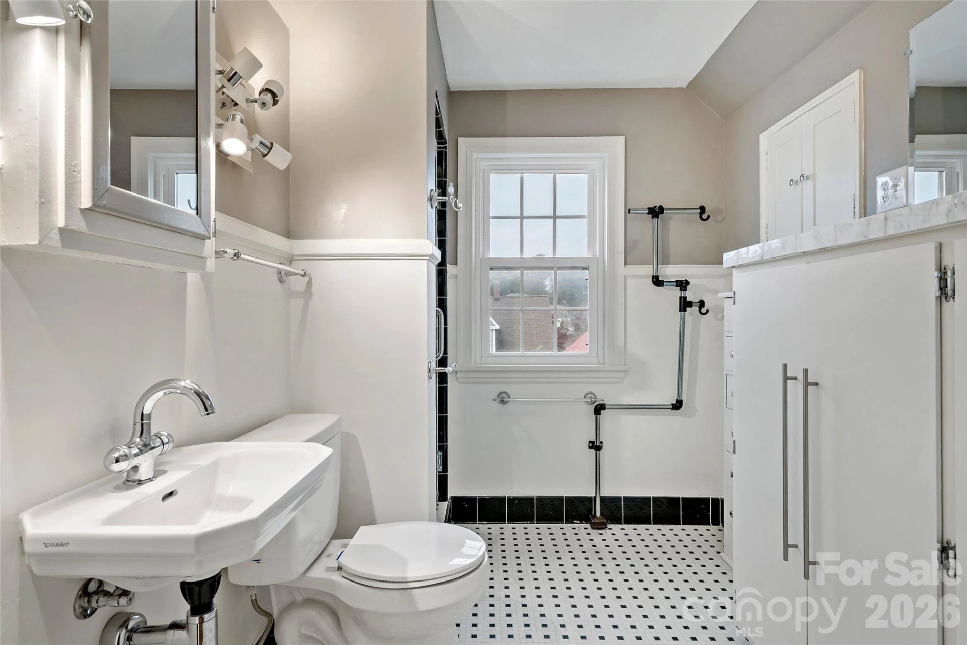 141 N Madison Street - Photo 28