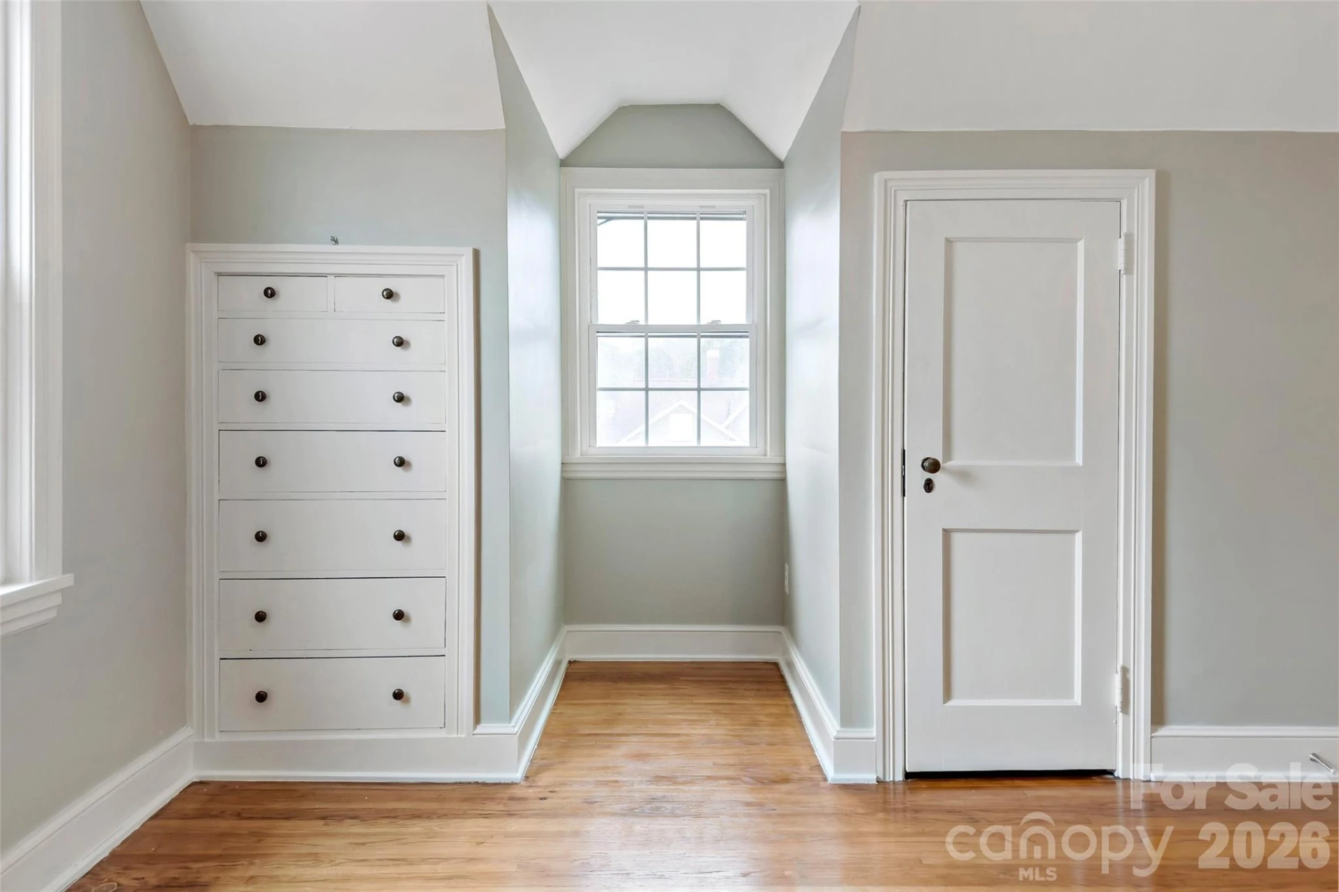 141 N Madison Street - Photo 33