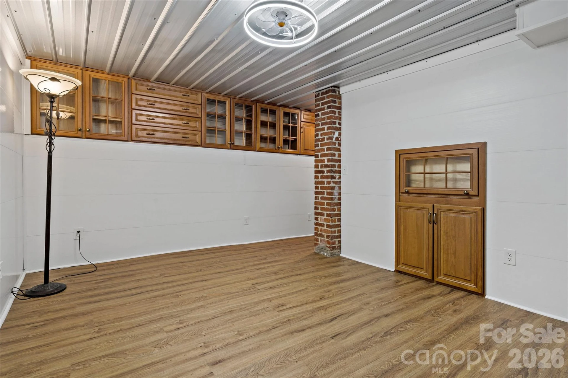 141 N Madison Street - Photo 34